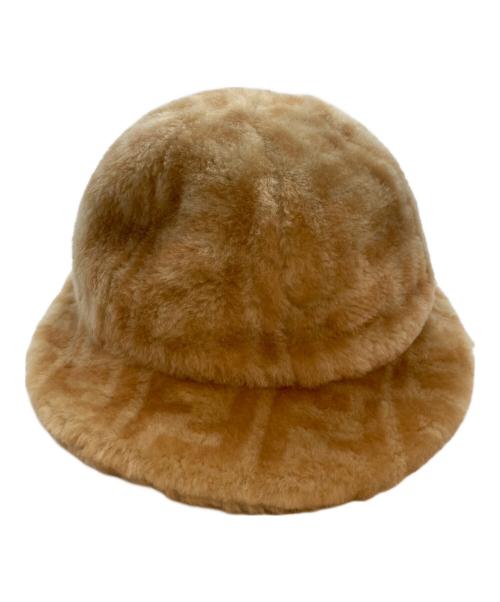 FENDI（フェンディ）FENDI (フェンディ) FFロゴ シアリングファー バケットハット ベージュ サイズ:Sの古着・服飾アイテム