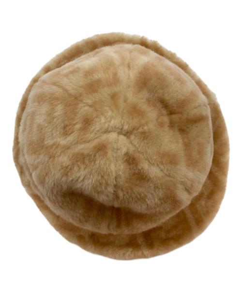 FENDI（フェンディ）FENDI (フェンディ) FFロゴ シアリングファー バケットハット ベージュ サイズ:Sの古着・服飾アイテム