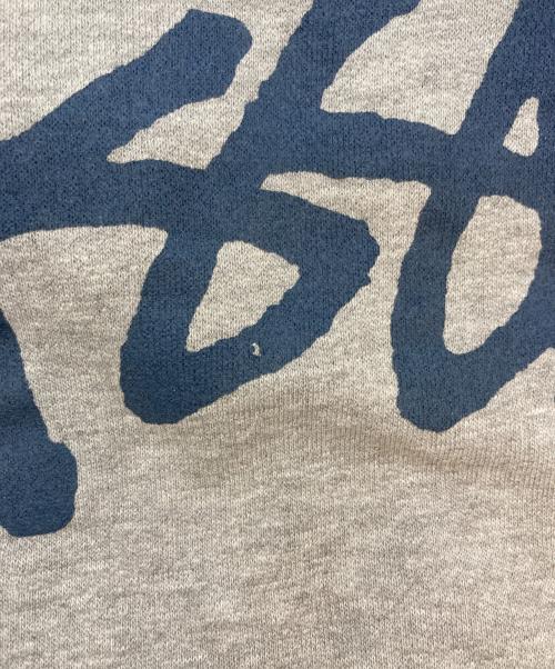 stussy（ステューシー）stussy (ステューシー) ロゴパーカー グレー サイズ:Sの古着・服飾アイテム