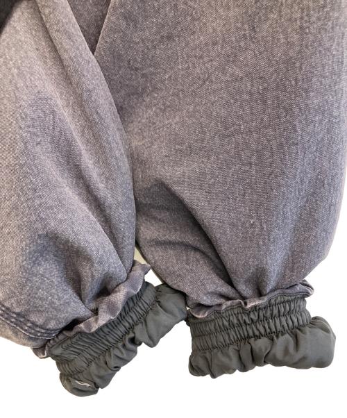 BEAMS（ビームス）BEAMS (ビームス) ワイドショートフィット フェードダック ダウンジャケット グレー サイズ:-の古着・服飾アイテム