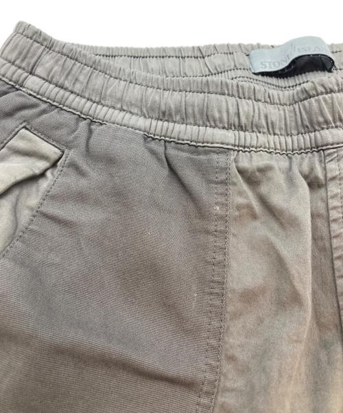 STONE ISLAND（ストーンアイランド）STONE ISLAND (ストーンアイランド) 18SS Ghost Cargo Trousers グレー サイズ:SIZE 30の古着・服飾アイテム
