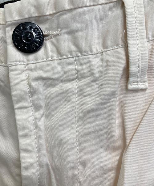STONE ISLAND（ストーンアイランド）STONE ISLAND (ストーンアイランド) パンツ ホワイト サイズ:W30の古着・服飾アイテム