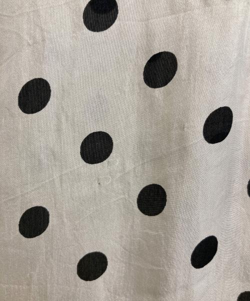 house of lotus（ハウスオブロータス）house of lotus (ハウスオブロータス) シルクハブタエドットギャザーワンピース ベージュ サイズ:SIZE Mの古着・服飾アイテム