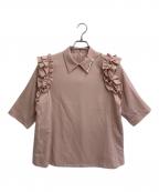 hue DAY TO EVENINGヒュー デイ トゥ イブニング）の古着「パール付きフリルブラウス」｜ピンク