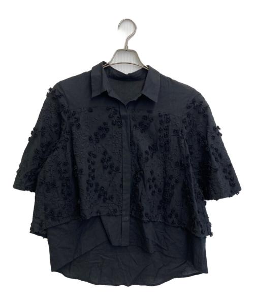 GRACE CLASS（グレースクラス）GRACE CLASS (グレースクラス) フラワーembケープブラウス ブラック サイズ:SIZE M (38)の古着・服飾アイテム