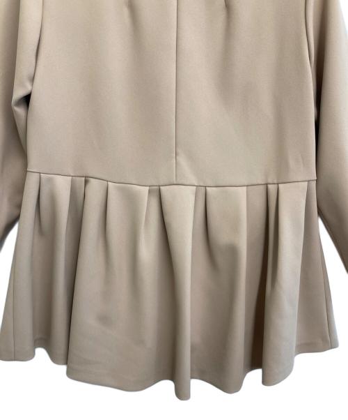 ADORE（アドーア）ADORE (アドーア) クリアボンディングブラウス ベージュ サイズ:38の古着・服飾アイテム