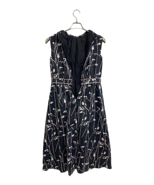 ANAYI（アナイ）ANAYI (アナイ) ラインフラワーPTロールネックワンピース ブラック サイズ:SIZE M (38)の古着・服飾アイテム