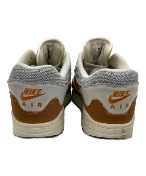 NIKE（ナイキ）NIKE (ナイキ) AIR MAX 1 / P ブラウン×ホワイト サイズ:27.5の古着・服飾アイテム