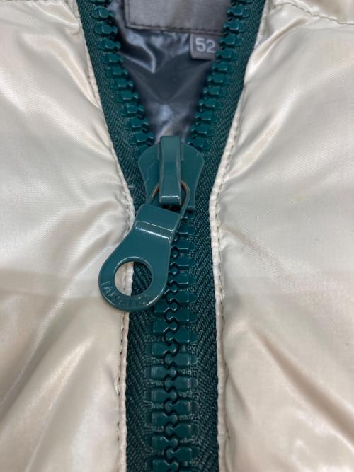DUVETICA（デュベティカ）DUVETICA (デュベティカ) ダウンベスト ベージュ サイズ:SIZE 52の古着・服飾アイテム