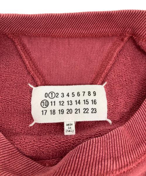 Maison Margiela（メゾンマルジェラ）Maison Margiela (メゾンマルジェラ) ロゴ刺繍 クルーネックスウェットシャツ レッド サイズ:SIZE XSの古着・服飾アイテム