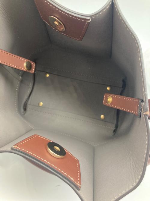 Gianni Notaro（ジャンニ ノターロ）GIANNI NOTARO (ジャンニ ノターロ) BUCKETS BAG ブラウンの古着・服飾アイテム
