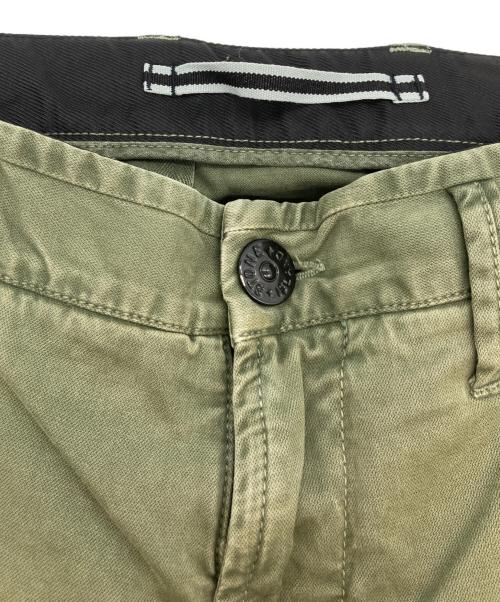 STONE ISLAND（ストーンアイランド）STONE ISLAND (ストーンアイランド) ガーメントダイカーゴパンツ グリーン サイズ:SIZE 78.5cm (W31)の古着・服飾アイテム