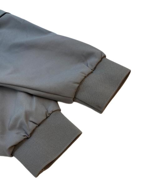 BGHB（バガーチ）BGHB (バガーチ) CIXEUR (シクサ) JTPT ジャージセットアップ グレー サイズ:Lの古着・服飾アイテム