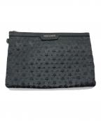 JIMMY CHOOジミーチュウ）の古着「エンボスレザークラッチバッグ」｜ブラック