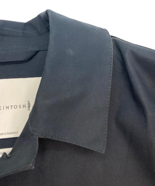 MACKINTOSH（マッキントッシュ）MACKINTOSH (マッキントッシュ) ゴム引きステンカラーコート ネイビー サイズ:SIZE 38の古着・服飾アイテム