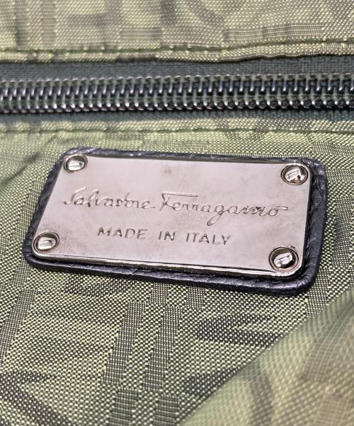 Salvatore Ferragamo（サルヴァトーレ フェラガモ）Salvatore Ferragamo (サルヴァトーレ フェラガモ) 編み込みレザーハンドバッグ ブラックの古着・服飾アイテム