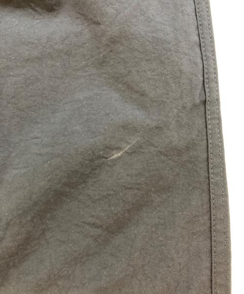 COMME des GARCONS HOMME（コムデギャルソン オム）COMME des GARCONS HOMME (コムデギャルソン オム) 22SS 2-Tuck Nylon Oxford Pants ネイビー サイズ:SIZE XSの古着・服飾アイテム