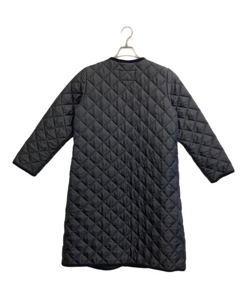 Traditional Weatherwear（トラディショナルウェザーウェア）Traditional Weatherwear (トラディショナルウェザーウェア) ARKLEY LONG キルティングコート ネイビー サイズ:36の古着・服飾アイテム