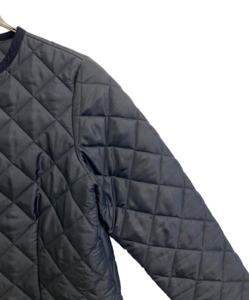 Traditional Weatherwear（トラディショナルウェザーウェア）Traditional Weatherwear (トラディショナルウェザーウェア) ARKLEY LONG キルティングコート ネイビー サイズ:36の古着・服飾アイテム