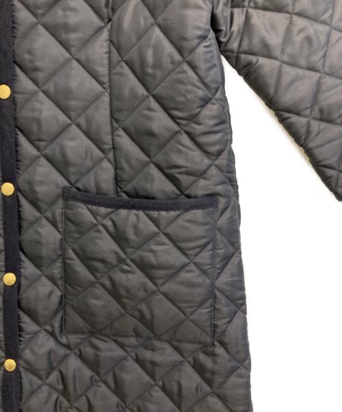 Traditional Weatherwear（トラディショナルウェザーウェア）Traditional Weatherwear (トラディショナルウェザーウェア) ARKLEY LONG キルティングコート ネイビー サイズ:36の古着・服飾アイテム