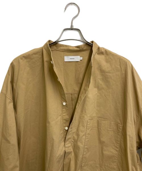Graphpaper（グラフペーパー）Graphpaper (グラフペーパー) Stretch Typewriter Stand Collar Short Yoke Sleeve Shirt ベージュ サイズ:SIZE Freeの古着・服飾アイテム
