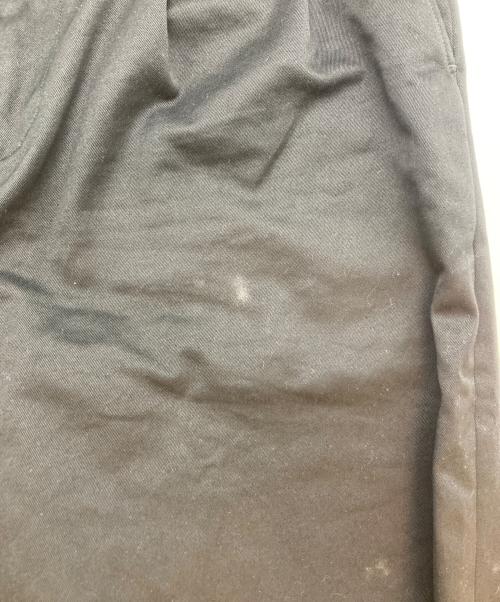 MARKA（マーカ）MARKA (マーカ) TWO TUCK CROPPED TROUSERS ブラック サイズ:SIZE 2の古着・服飾アイテム