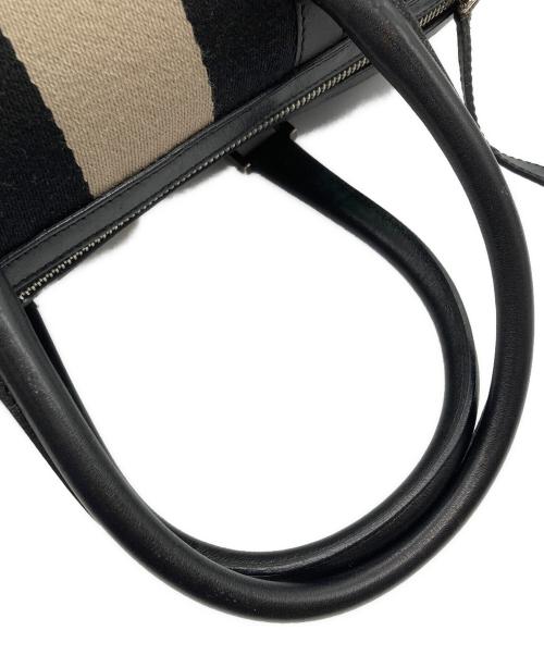 GUCCI（グッチ）GUCCI (グッチ) GGキャンバス ボストンバッグ ブラックの古着・服飾アイテム