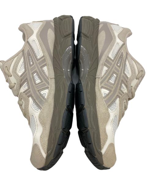 asics（アシックス）asics (アシックス) GEL-NYC Cream Putty ホワイト×ベージュ サイズ:US8 1/2の古着・服飾アイテム