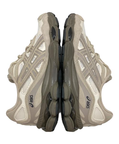 asics（アシックス）asics (アシックス) GEL-NYC Cream Putty ホワイト×ベージュ サイズ:US8 1/2の古着・服飾アイテム