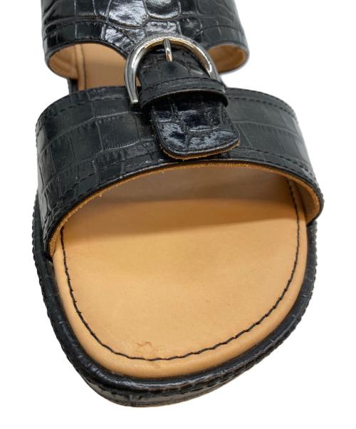JIMMY CHOO（ジミーチュウ）JIMMY CHOO (ジミーチュウ) クロコ型押しレザーサンダル ブラック サイズ:SIZE 42の古着・服飾アイテム