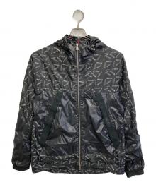 MONCLER（モンクレール）の古着「GIDAYUロゴプリントフード付きナイロンジャケット」｜ブラック