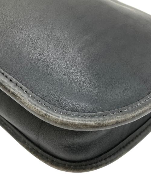 COACH（コーチ）COACH (コーチ) フラップレザーショルダーバッグ ブラックの古着・服飾アイテム