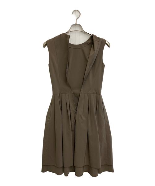 FOXEY NEWYORK（フォクシーニューヨーク）FOXEY NEWYORK (フォクシーニューヨーク) タックノースリーブワンピース ブラウン サイズ:SIZE M (38)の古着・服飾アイテム