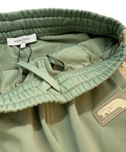 maison kitsune（メゾンキツネ）MAISON KITSUNE (メゾンキツネ) FLASH FOX TRACK PANTS グリーン サイズ:L 未使用品の古着・服飾アイテム