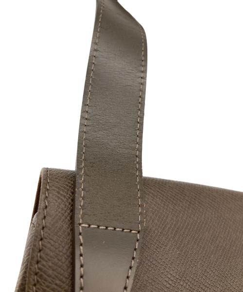 LOUIS VUITTON（ルイ ヴィトン）LOUIS VUITTON (ルイ ヴィトン) サラトヴPM ショルダーバッグ カーキ×ブラウンの古着・服飾アイテム