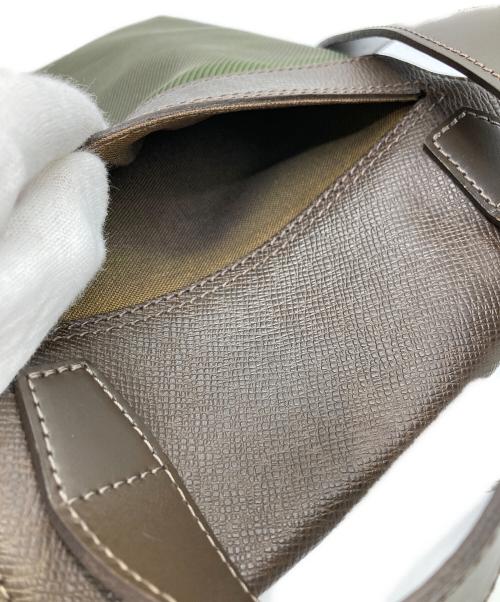 LOUIS VUITTON（ルイ ヴィトン）LOUIS VUITTON (ルイ ヴィトン) サラトヴPM ショルダーバッグ カーキ×ブラウンの古着・服飾アイテム