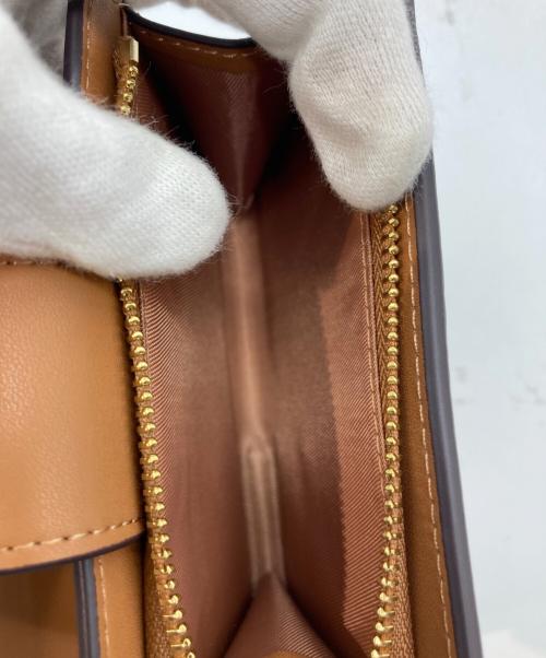 COACH（コーチ）COACH (コーチ) ミディアム コーナー ジップ ウォレット シグネチャー キャンバス ブラウンの古着・服飾アイテム