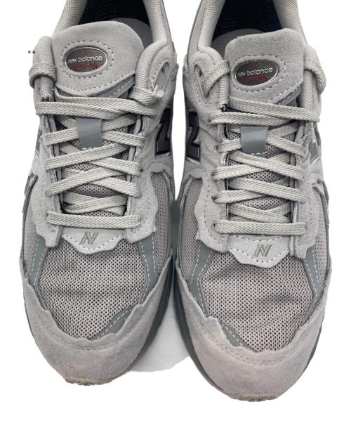 NEW BALANCE（ニューバランス）NEW BALANCE (ニューバランス) 2002 ローカットスニーカー グレー サイズ:US9.5の古着・服飾アイテム