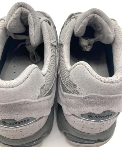 NEW BALANCE（ニューバランス）NEW BALANCE (ニューバランス) 2002 ローカットスニーカー グレー サイズ:US9.5の古着・服飾アイテム