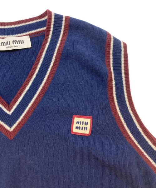 MIU MIU（ミュウミュウ）MIU MIU (ミュウミュウ) ストライプトリム ニットベスト ネイビー サイズ:SIZE 42の古着・服飾アイテム