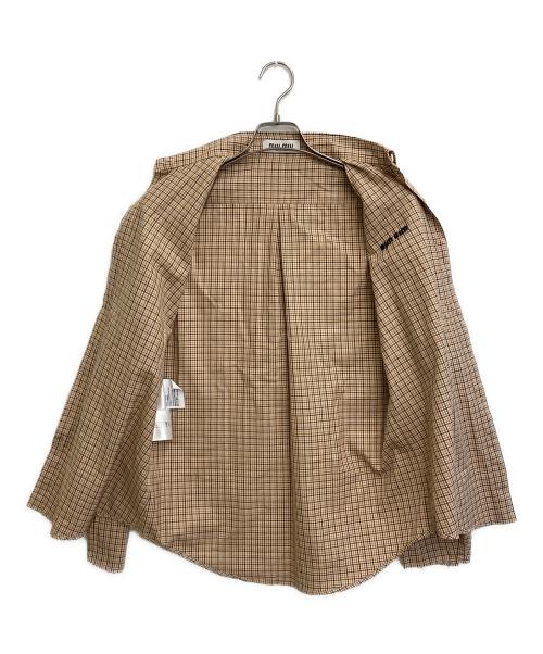MIU MIU（ミュウミュウ）MIU MIU (ミュウミュウ) ロゴエンブロイダリーチェックロングスリーブシャツ ベージュ×ブラウン サイズ:SIZE 40の古着・服飾アイテム