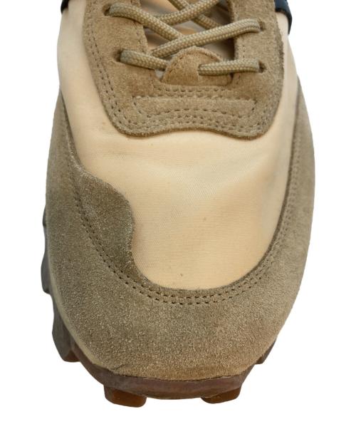 TOD'S（トッズ）TOD'S (トッズ) 1Tスニーカー ベージュ サイズ:SIZE 7 1/2の古着・服飾アイテム