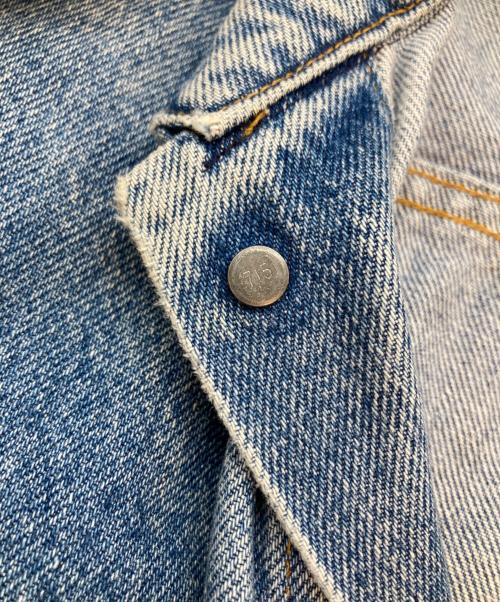 LEVI'S（リーバイス）LEVI'S (リーバイス) デニムジャケット インディゴ サイズ:SIZE 42の古着・服飾アイテム