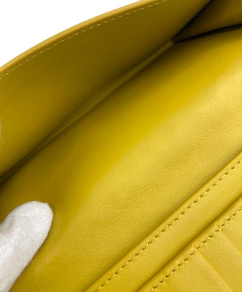 BOTTEGA VENETA（ボッテガベネタ）BOTTEGA VENETA (ボッテガベネタ) マキシイントレチャート フラップロングウォレット ネイビー×イエローの古着・服飾アイテム