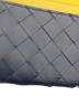 中古・古着 BOTTEGA VENETA (ボッテガベネタ) マキシイントレチャート フラップロングウォレット ネイビー×イエロー：35000円