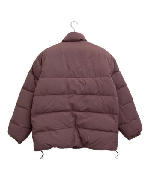 maison kitsune（メゾンキツネ）MAISON KITSUNE (メゾンキツネ) CAMP DOWN JACKET パープル サイズ:SIZE XLの古着・服飾アイテム