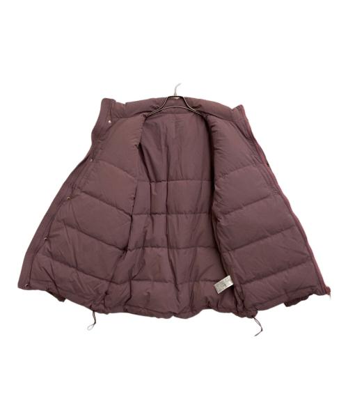 maison kitsune（メゾンキツネ）MAISON KITSUNE (メゾンキツネ) CAMP DOWN JACKET パープル サイズ:SIZE XLの古着・服飾アイテム