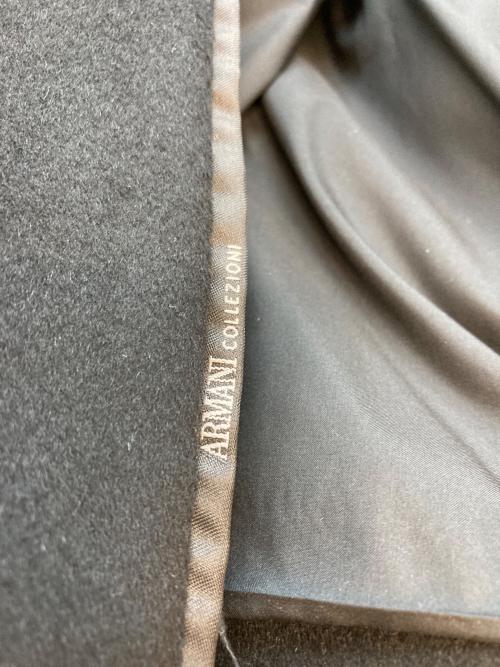 ARMANI COLLEZIONI（アルマーニ コレツィオーニ）ARMANI COLLEZIONI (アルマーニ コレツィオーニ) カシミヤ混4PKジャケット ブラック サイズ:SIZE 50 未使用品の古着・服飾アイテム