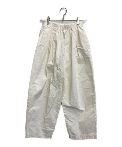 KAGURE（カグレ）kagure (カグレ) コットンテーパードイージーパンツ ホワイト サイズ:SIZE Free 未使用品の古着・服飾アイテム