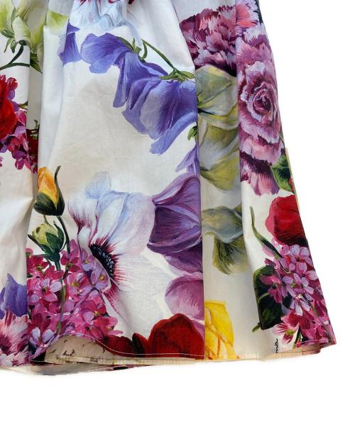 DOLCE & GABBANA（ドルチェ＆ガッバーナ）DOLCE & GABBANA (ドルチェ＆ガッバーナ) フラワープリントスカート ホワイト×マルチカラー サイズ:SIZE 38の古着・服飾アイテム